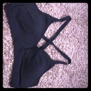 Hardly worn black sports bra!!!